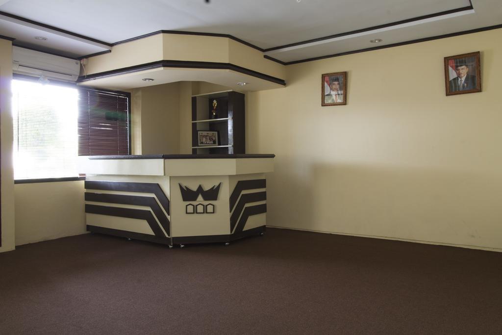 Reddoorz @ Klender Hotel Jakarta Bagian luar foto